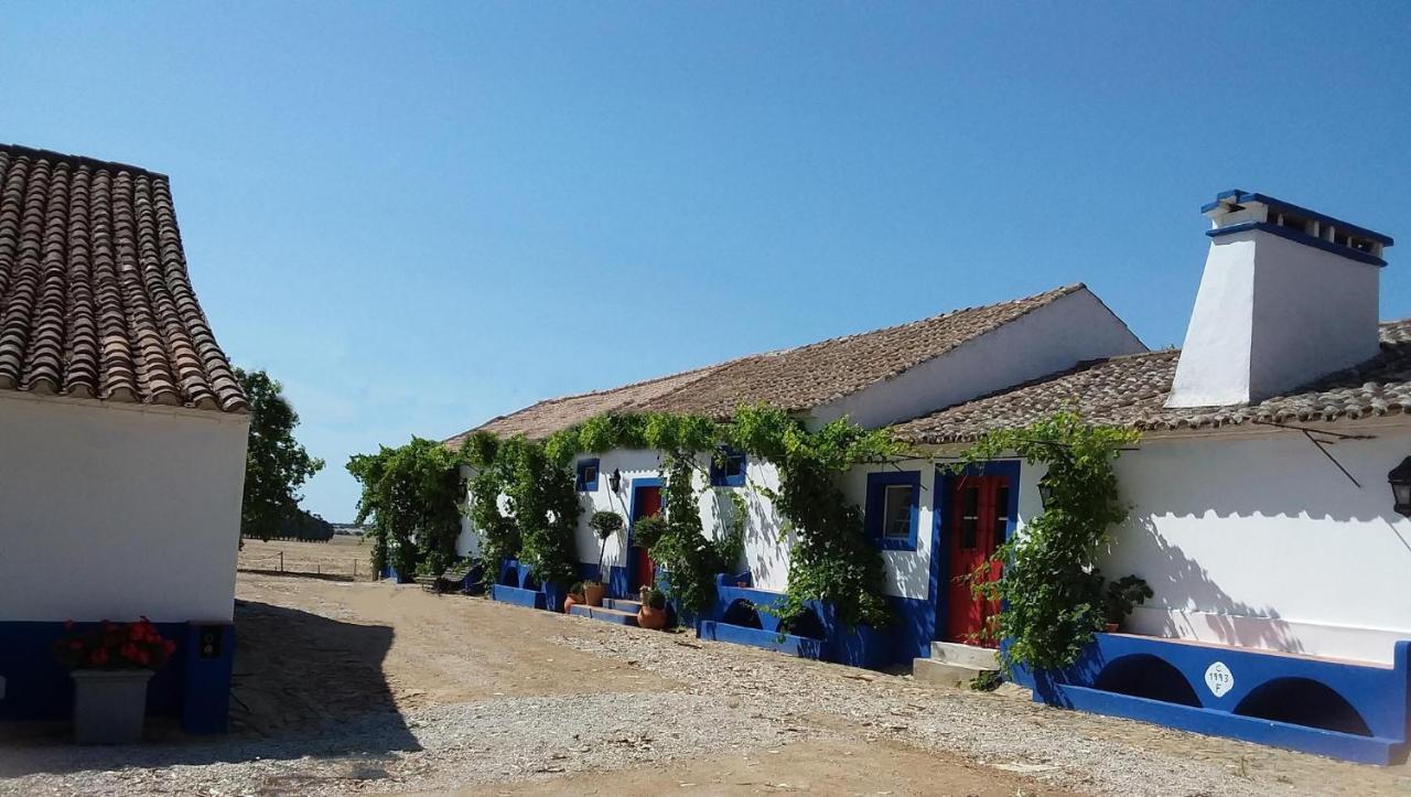 Lodge Monte Do Sobral Alcacovas Luaran gambar